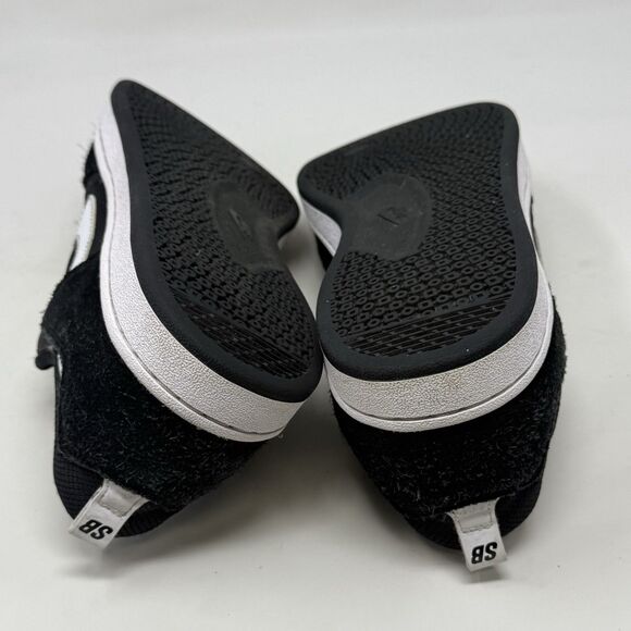 Nike SB Alleyoop Sneakers Mens 11 Black Suede Mesh Low Top Skate Shoes CJ0882001 - Picture 16 of 16